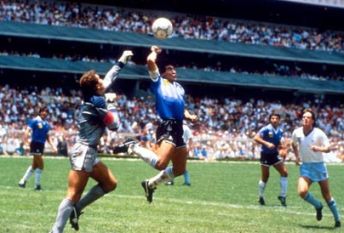 Il gol di mano di Maradona