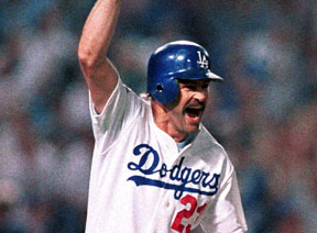 Kirk Gibson celebra il fuoricampo