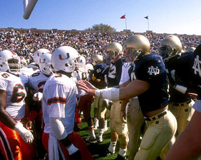 Tensione prima del match tra Notre Dame e Miami